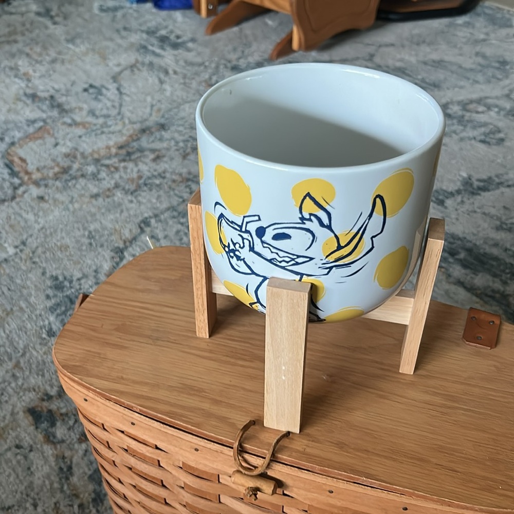 Disney Stitch Yellow Polka Dot Ceramic Planter with wooden holder 6”pot - Picture 8 of 8